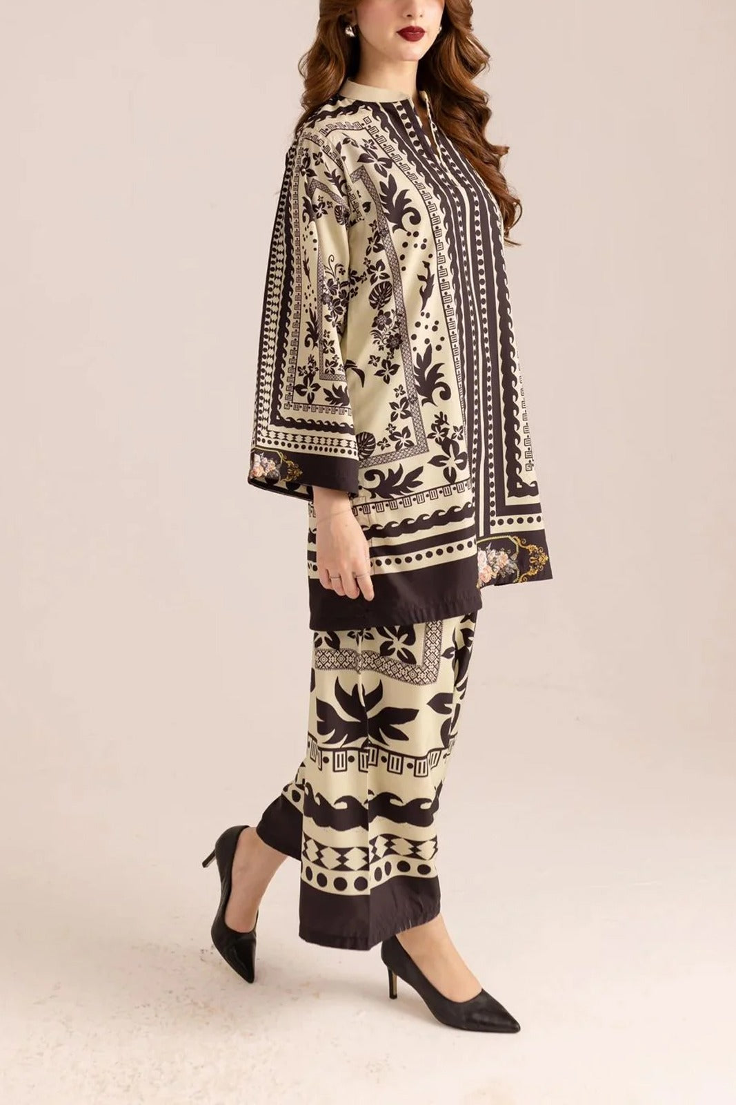 Zanora Premium Trendy Printed Co-Ord Set – Elegant 2PC Stitched Outfit
